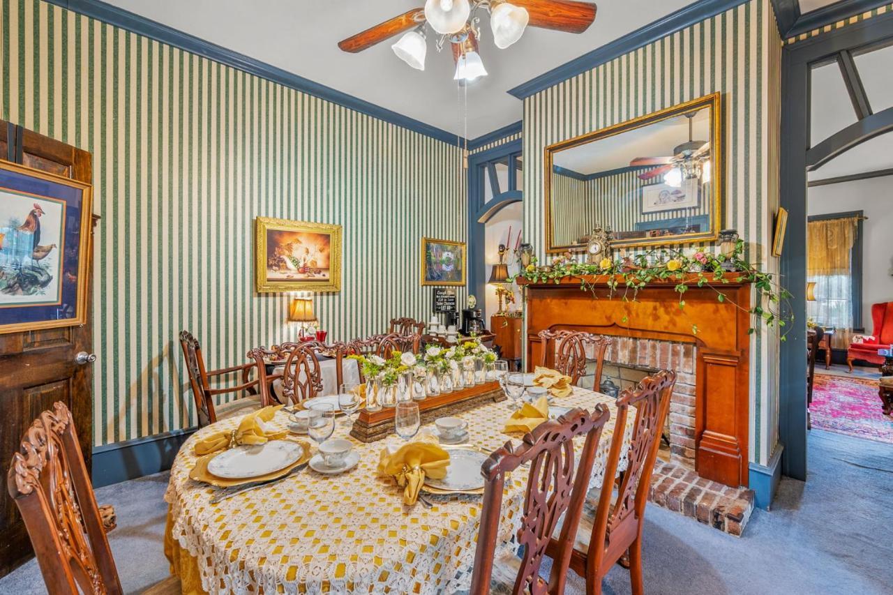 Goodbread House Bed And Breakfast Saint Marys