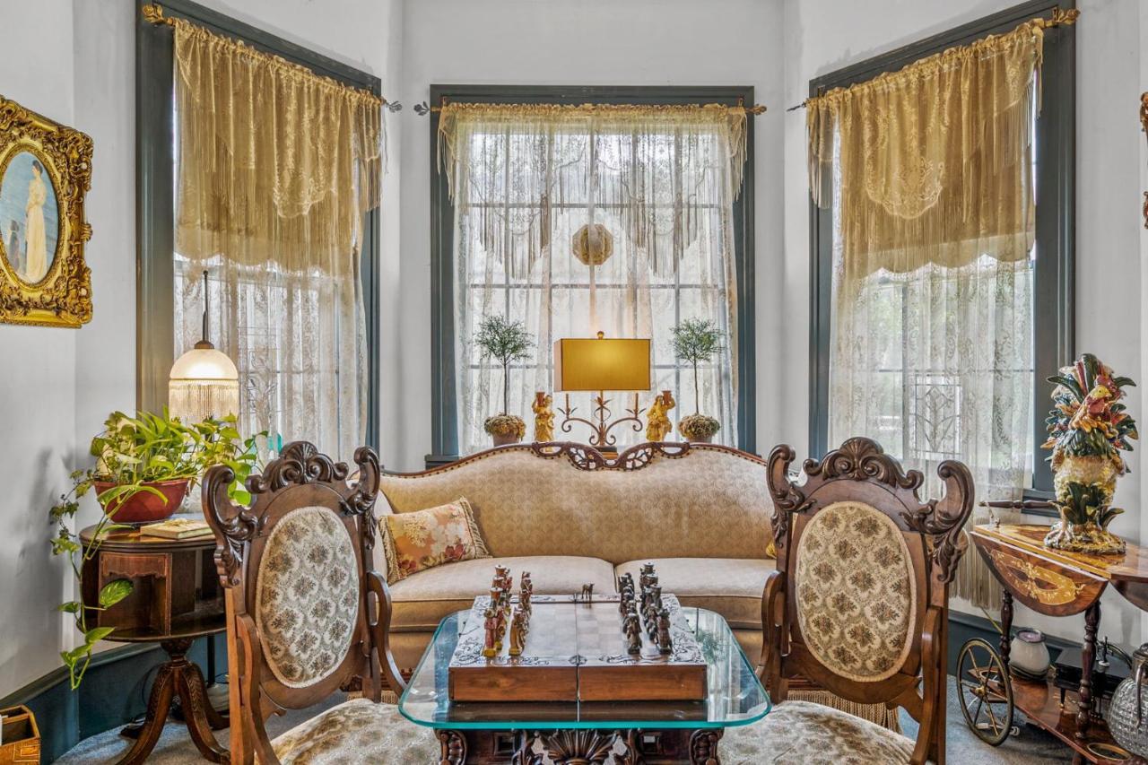 Goodbread House Bed And Breakfast Bed & Breakfast Saint Marys