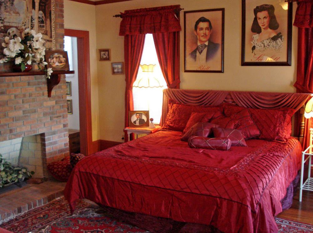 Goodbread House Bed And Breakfast Bed & Breakfast